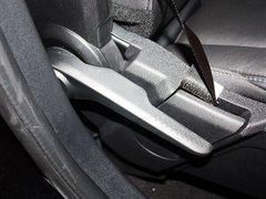 酷威 2013款 2.4L 自动 两驱尊尚版 7座