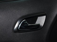 酷威 2013款 3.6L 自动 四驱旗舰版 7座