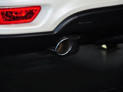 酷威 2013款 3.6L 自动 四驱旗舰版 7座