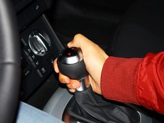 奥迪Q3 2013款 2.0T 35 TFSI quattro舒适型 5座