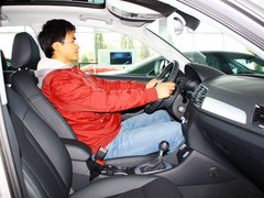 奥迪Q3 2013款 2.0T 35 TFSI quattro舒适型 5座