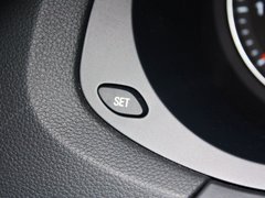 奥迪Q3 2013款 2.0T 35 TFSI quattro舒适型 5座