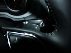 奥迪Q3 2013款 2.0T 35 TFSI quattro舒适型 5座