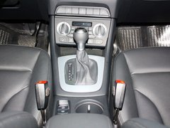 奥迪Q3 2013款 2.0T 35 TFSI quattro舒适型 5座