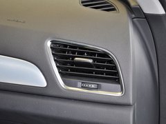奥迪Q3 2013款 2.0T 35 TFSI quattro舒适型 5座