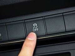 奥迪Q3 2013款 2.0T 35 TFSI quattro舒适型 5座