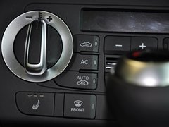 奥迪Q3 2013款 2.0T 35 TFSI quattro舒适型 5座