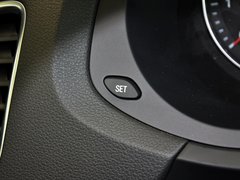 奥迪Q3 2013款 2.0T 35 TFSI quattro舒适型 5座