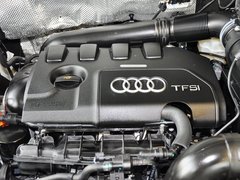 奥迪Q3 2013款 2.0T 35 TFSI quattro舒适型 5座
