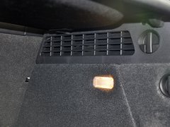 奥迪Q3 2013款 2.0T 35 TFSI quattro舒适型 5座