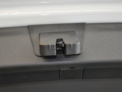 奥迪Q3 2013款 2.0T 35 TFSI quattro舒适型 5座