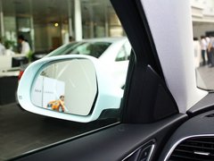 奥迪Q3 2013款 2.0T 35 TFSI quattro舒适型 5座