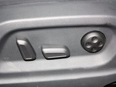 奥迪Q3 2013款 2.0T 35 TFSI quattro舒适型 5座