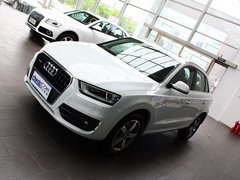 奥迪Q3 2013款 2.0T 35 TFSI quattro舒适型 5座