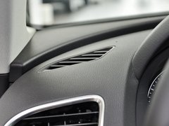 奥迪Q3 2013款 2.0T 35 TFSI quattro舒适型 5座