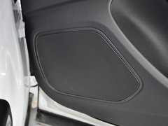 奥迪Q3 2013款 2.0T 35 TFSI quattro舒适型 5座