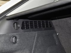 奥迪Q3 2013款 2.0T 35 TFSI quattro舒适型 5座