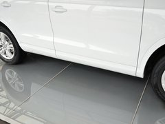 奥迪Q3 2013款 2.0T 35 TFSI quattro舒适型 5座