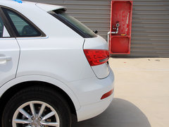 奥迪Q3 2013款 2.0T 35 TFSI 进取型 5座
