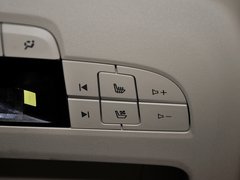 别克GL8 2013款 3.0L XT豪华商务旗舰版 7座