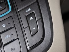 别克GL8 2013款 3.0L XT豪华商务旗舰版 7座