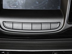别克GL8 2013款 3.0L XT豪华商务旗舰版 7座