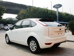 福克斯 2013款 两厢 1.8L 自动 经典基本型