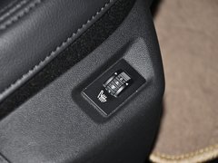 雪铁龙C5 2013款 2.3L 自动 尊驭型