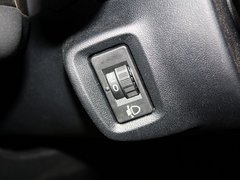 雪铁龙C5 2013款 2.0L 自动 尊享型