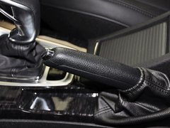 雪铁龙C5 2013款 2.0L 自动 尊享型