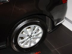 雪铁龙C5 2013款 2.0L 自动 尊享型