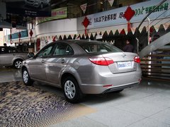 海马汽车  1.6L 手动 车辆左后45度视角