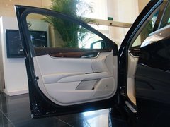 凯迪拉克XTS 2013款 28T 精英型