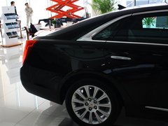 凯迪拉克XTS 2013款 28T 精英型