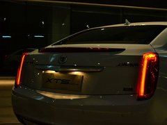 凯迪拉克XTS 2013款 36S 铂金版