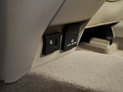 凯迪拉克XTS 2013款 36S 铂金版