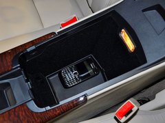 凯迪拉克XTS 2013款 36S 铂金版