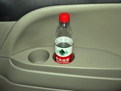比亚迪M6 2013款 2.4L 手动 豪华型 7座