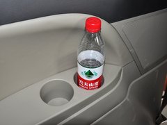 比亚迪M6 2013款 2.4L 手动 豪华型 7座