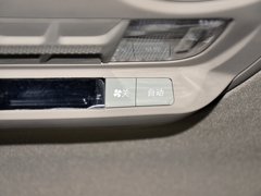 比亚迪M6 2013款 2.4L 手动 豪华型 7座