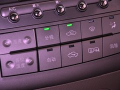 比亚迪M6 2013款 2.4L 手动 豪华型 7座
