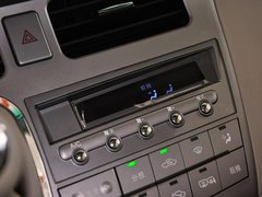 比亚迪M6 2013款 2.4L 手动 豪华型 7座