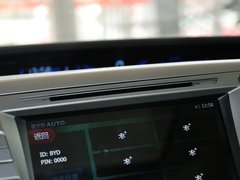 比亚迪M6 2013款 2.4L 手动 豪华型 7座