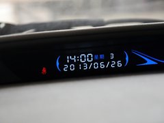 比亚迪M6 2013款 2.4L 手动 豪华型 7座