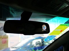 比亚迪M6 2013款 2.4L 自动 豪华型 7座