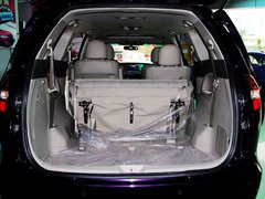 比亚迪M6 2013款 2.4L 自动 豪华型 7座