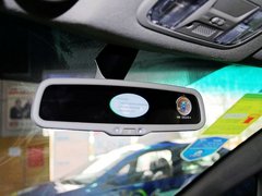 比亚迪M6 2013款 2.4L 自动 豪华型 7座