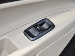 嘉年华 2013款 三厢 1.5L 手动 时尚型