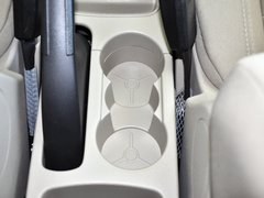 嘉年华 2013款 三厢 1.5L DCT 品尚型