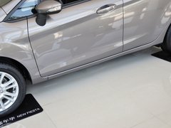嘉年华 2013款 两厢 1.5L DCT 品尚型